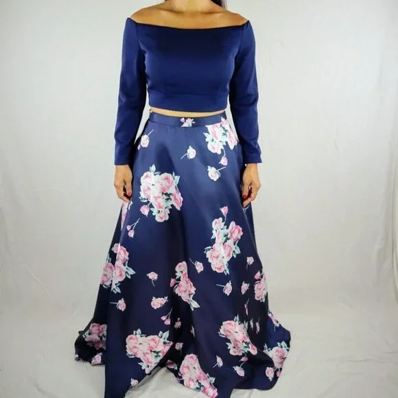 2 Cute Brand Navy Floral Two Piece Formal Gown $469